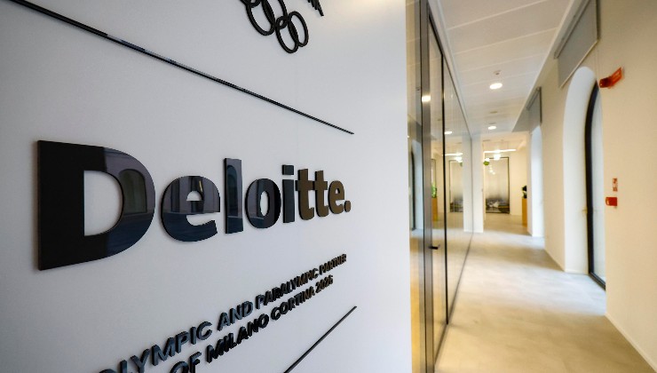 consultorías mundiales Deloitte