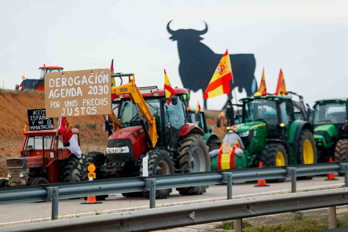 agricultores España sector primario